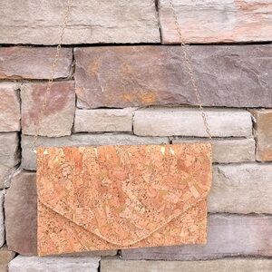 ✨NEW Envelope Cork Clutch BC Bags